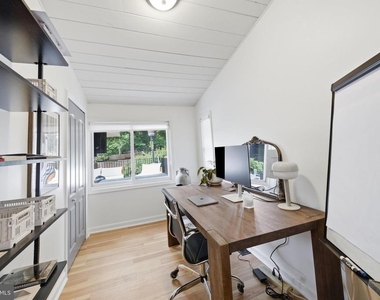 6410 Bushey Drive - Photo Thumbnail 29
