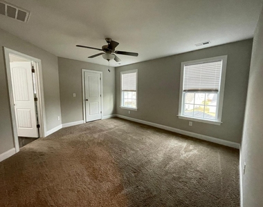 127 Laporte Path - Photo Thumbnail 5