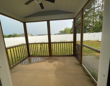 127 Laporte Path - Photo Thumbnail 10