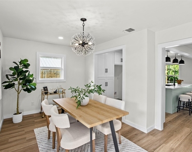 103 N Avenue C - Photo Thumbnail 5