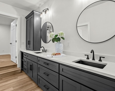 103 N Avenue C - Photo Thumbnail 18