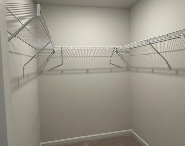 5046 Tura Street - Photo Thumbnail 16