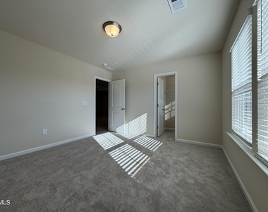 163 Glen Clova Drive - Photo Thumbnail 19