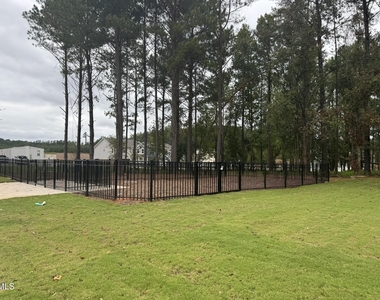 163 Glen Clova Drive - Photo Thumbnail 44