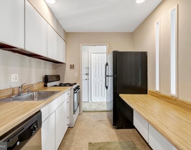515 Wilson Bridge Drive - Photo Thumbnail 7
