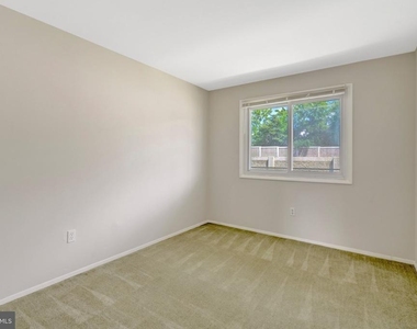 515 Wilson Bridge Drive - Photo Thumbnail 19