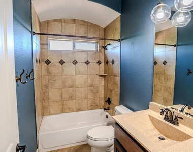 121 Feritti Dr - Photo Thumbnail 21
