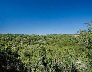 121 Feritti Dr - Photo Thumbnail 26