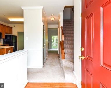 15511 Kennett Square Way - Photo Thumbnail 5