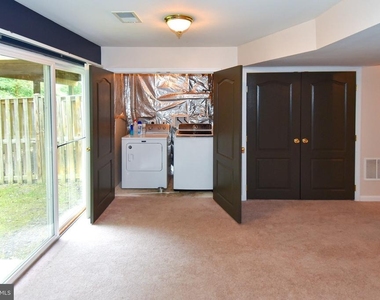 15511 Kennett Square Way - Photo Thumbnail 40