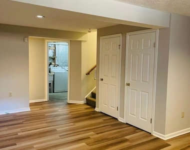 4462 Regalwood Terrace - Photo Thumbnail 28