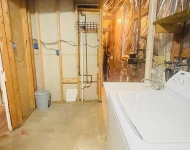 4462 Regalwood Terrace - Photo Thumbnail 33