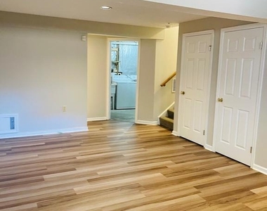 4462 Regalwood Terrace - Photo Thumbnail 29