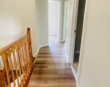 4462 Regalwood Terrace - Photo Thumbnail 15