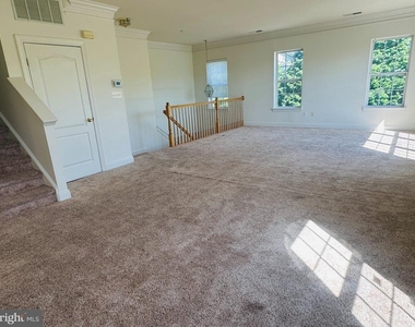 262 Fountain Green Lane - Photo Thumbnail 7