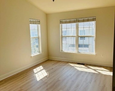 262 Fountain Green Lane - Photo Thumbnail 9