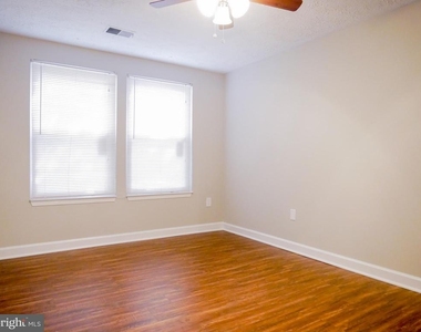 13493 Demetrias Way - Photo Thumbnail 33