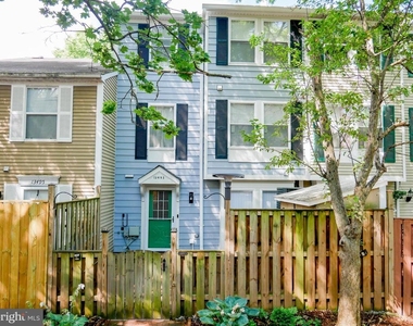 13493 Demetrias Way - Photo Thumbnail 7