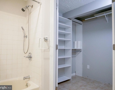 13493 Demetrias Way - Photo Thumbnail 25