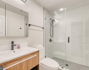 5811 Johnson Avenue - Photo Thumbnail 44