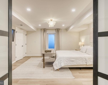 5811 Johnson Avenue - Photo Thumbnail 41