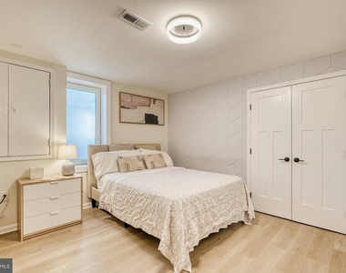 5811 Johnson Avenue - Photo Thumbnail 43