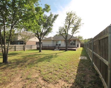 3608 Pine Needle Cir - Photo Thumbnail 2