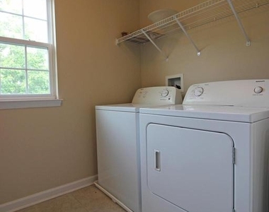 11518 Amherst Avenue - Photo Thumbnail 37