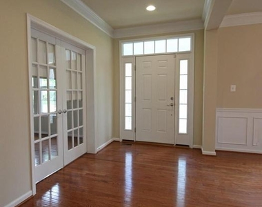 11518 Amherst Avenue - Photo Thumbnail 1