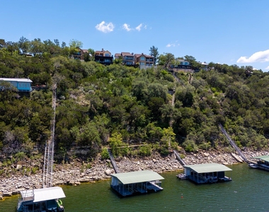 2802 Lohmans Ford Rd - Photo Thumbnail 37