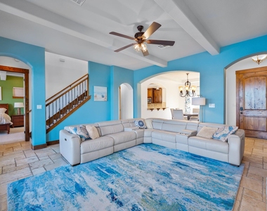 2802 Lohmans Ford Rd - Photo Thumbnail 15