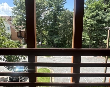 4916 Columbia Road - Photo Thumbnail 8