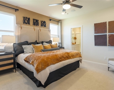 2428 Ekvall Dr - Photo Thumbnail 16