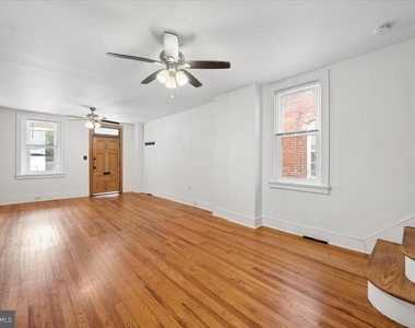 346 Madison Street - Photo Thumbnail 5