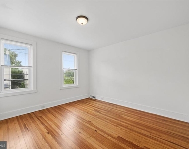 346 Madison Street - Photo Thumbnail 10