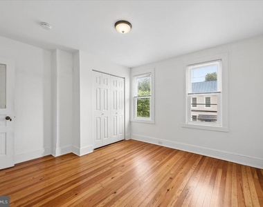 346 Madison Street - Photo Thumbnail 12