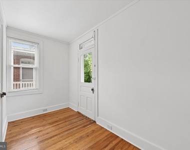 346 Madison Street - Photo Thumbnail 16