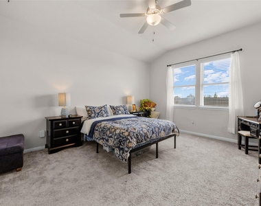 718 Sassafras St - Photo Thumbnail 12