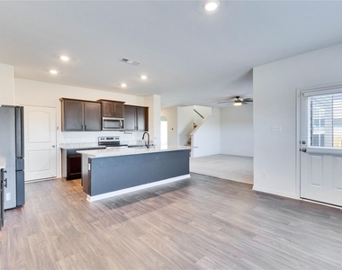 18512 Quiet Range Dr - Photo Thumbnail 1