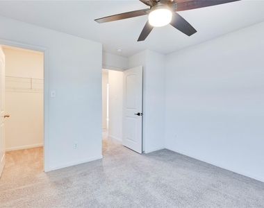 18512 Quiet Range Dr - Photo Thumbnail 22