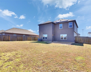 18512 Quiet Range Dr - Photo Thumbnail 27