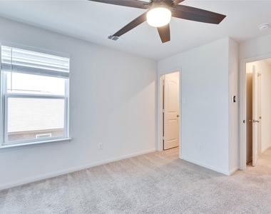 18512 Quiet Range Dr - Photo Thumbnail 19