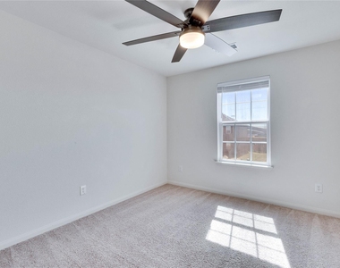 18512 Quiet Range Dr - Photo Thumbnail 18