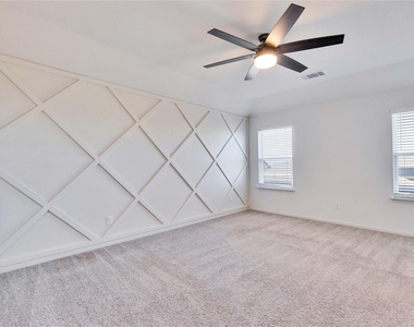 18512 Quiet Range Dr - Photo Thumbnail 10