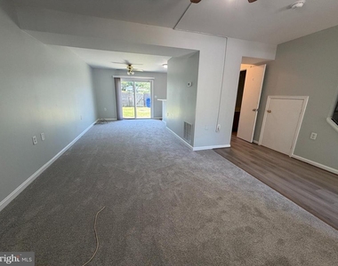 310 Tumbleweed Place - Photo Thumbnail 2
