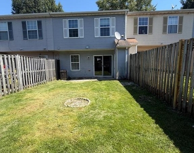 310 Tumbleweed Place - Photo Thumbnail 28