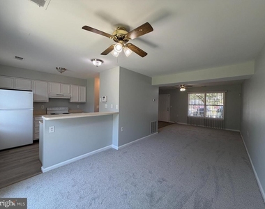 310 Tumbleweed Place - Photo Thumbnail 6