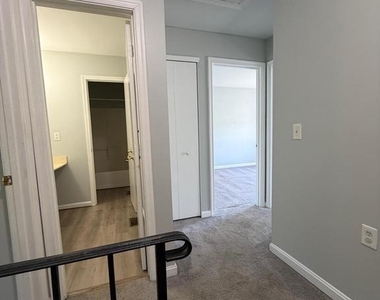 310 Tumbleweed Place - Photo Thumbnail 21