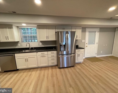 13750 Summer Place - Photo Thumbnail 8