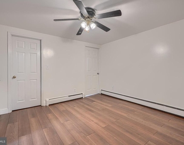 1703 Roland Avenue - Photo Thumbnail 8